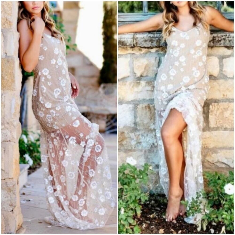 Elliatt Floral Embroidered Wedding Dress - Cream and White - Picture 13 of 14